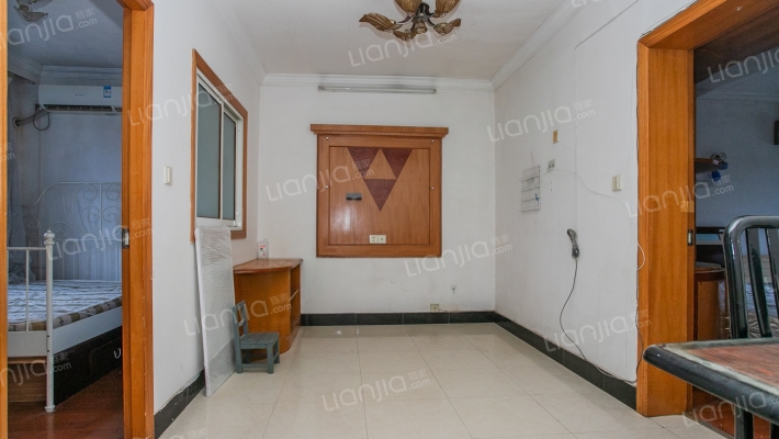 昆三小区二手房实景图