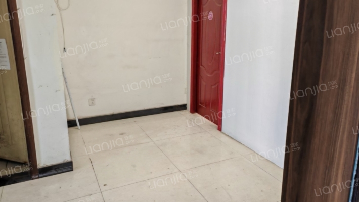 东润理想居D区二手房实景图