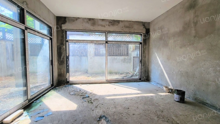 万科棠樾三期怀山馆二手房实景图