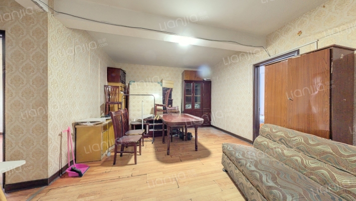 东信莱茵园二手房实景图