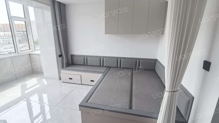 歌舞团住宅楼二手房实景图