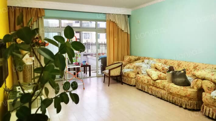 蓝天嘉园二手房实景图