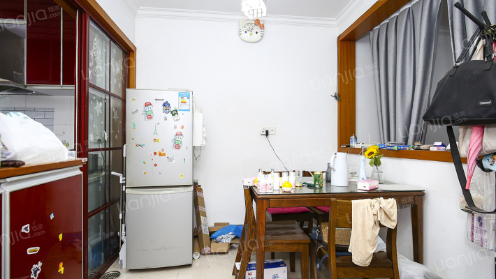 三门路510弄二手房实景图