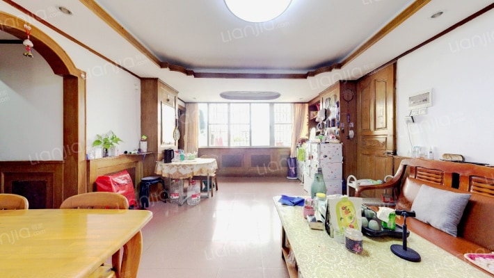 机场路二手房实景图