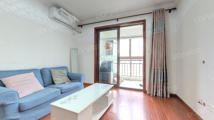 泰翔嘉苑二手房实景图