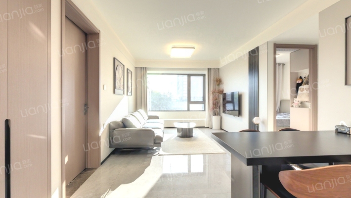 保利锦上二期二手房实景图