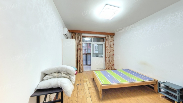 云河家园二手房实景图