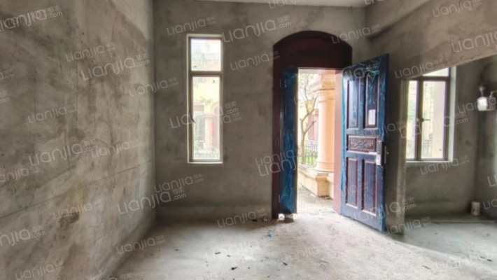 南海湾养生谷花园二手房实景图