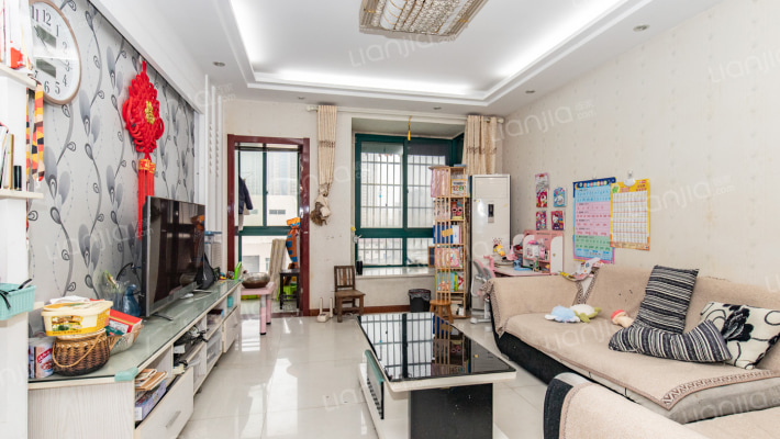 幸福三区二手房实景图