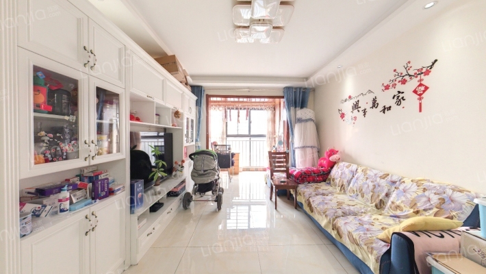 中铁缤纷新城二手房实景图