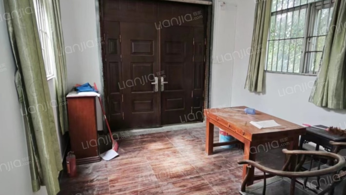 安定村二手房实景图