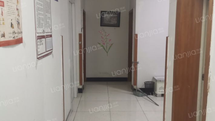 晋阳市场二手房实景图