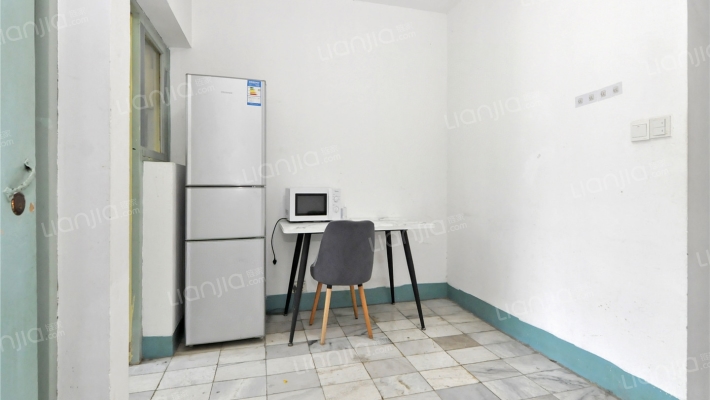 疁南小区二手房实景图