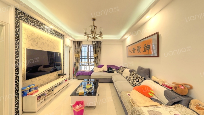 群升白马郡B区二手房实景图