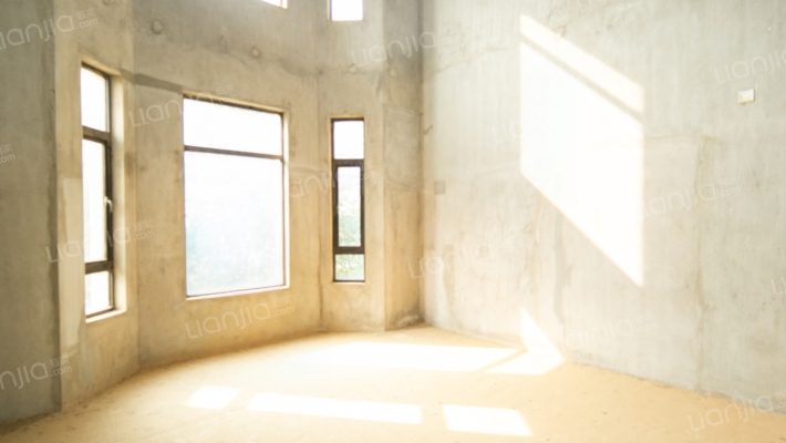 保利半山国际兰乔圣菲二手房实景图