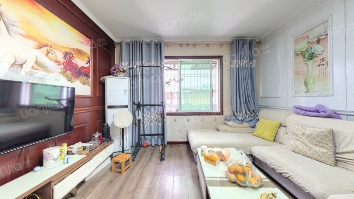 学府移民小区二手房实景图