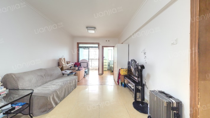 卧龙阁二手房实景图