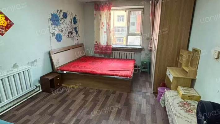 江机住宅楼二手房实景图