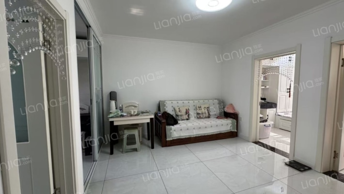 腾飞紫府二手房实景图