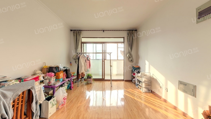 北湖南岸公寓二手房实景图