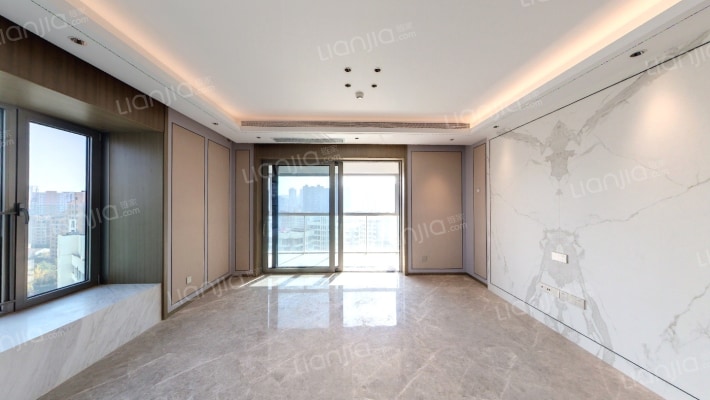 自然界河山二手房实景图