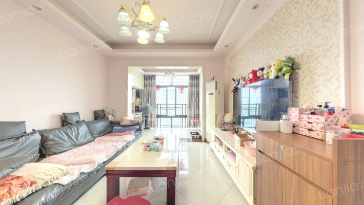 富进江山美邻二手房实景图