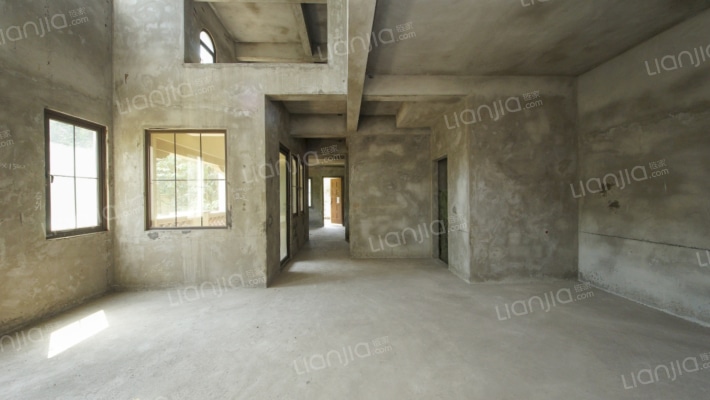 庆隆南山高尔夫国际社区蕙风岸二手房实景图