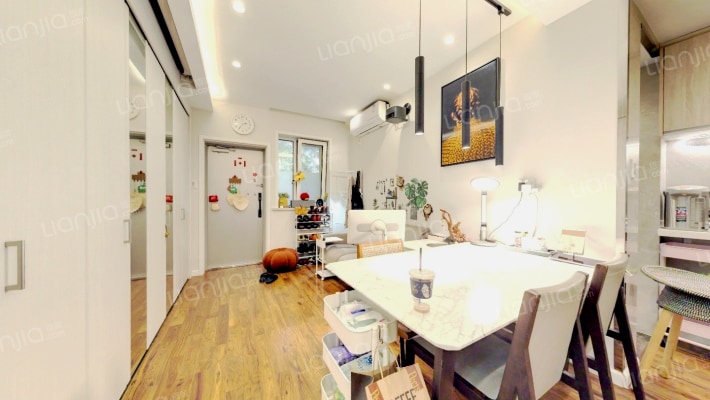 银霄大厦二手房实景图