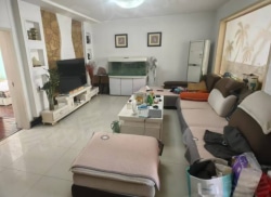 整租·富华小区 3室1厅 南/北_富华小区租房