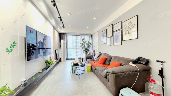 远大中央公园二手房实景图