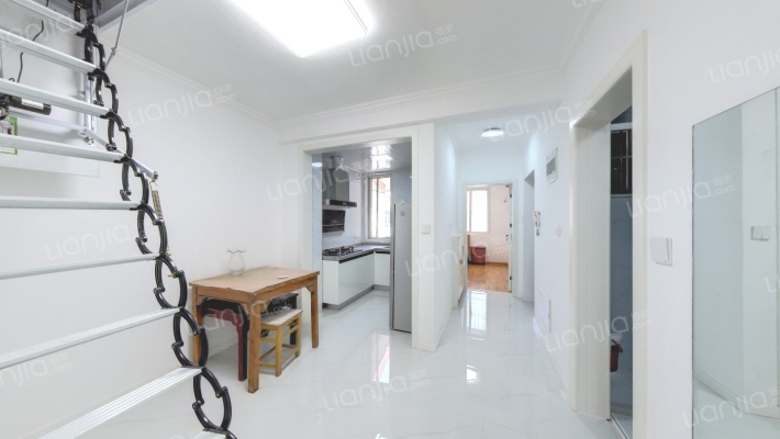 沁苑一村二手房实景图