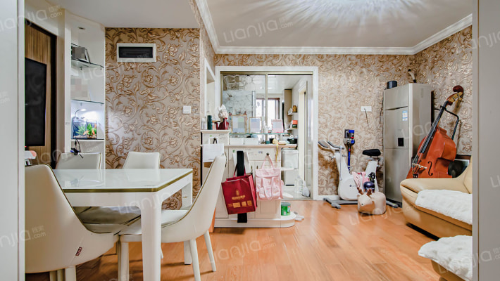 西藏北路691弄二手房实景图