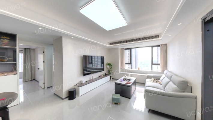 明秀望江苑二手房实景图