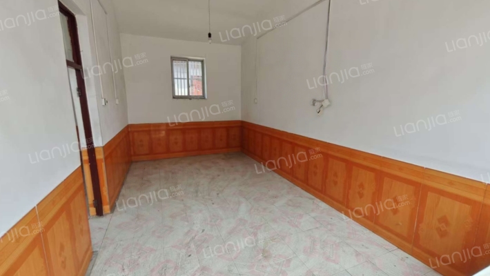 马伸桥中心粮库南院二手房实景图