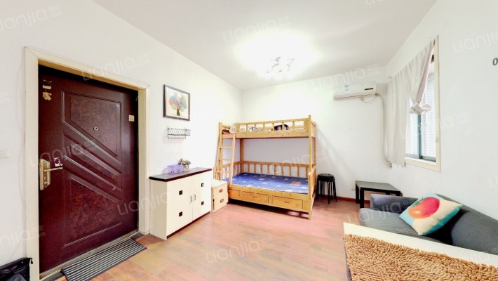 新城绿洲二手房实景图