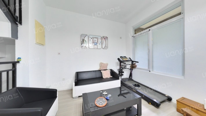 新城上坤樾山美墅二手房实景图