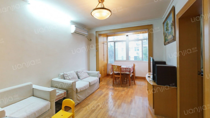 建国西路233弄二手房实景图