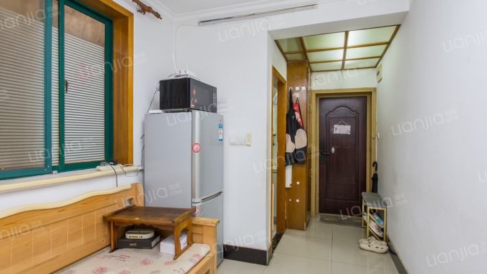 桃浦三村石榴苑二手房实景图