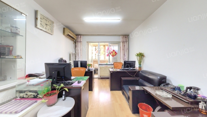 雅成一里二手房实景图