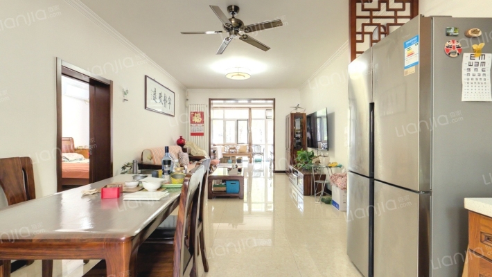 四海公寓二手房实景图