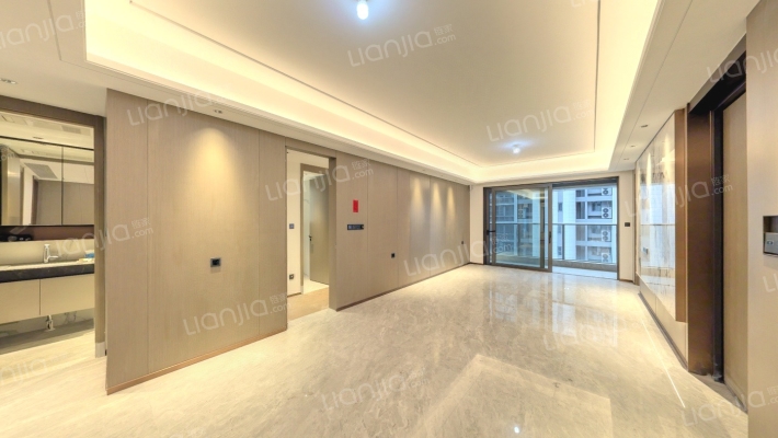 保利湖光悦色二手房实景图