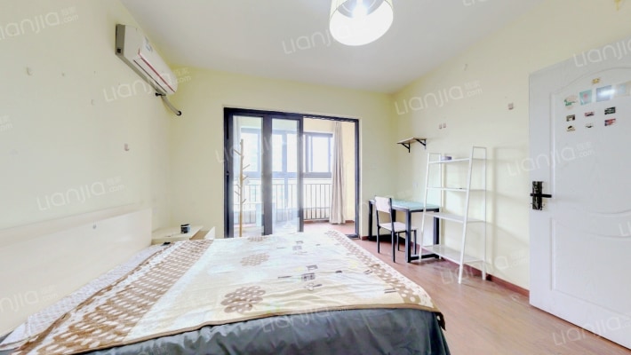 恒高家园二手房实景图