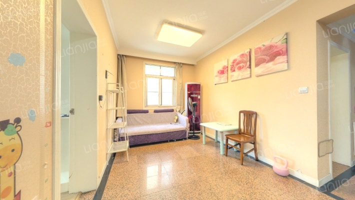 湖西街42号二手房实景图