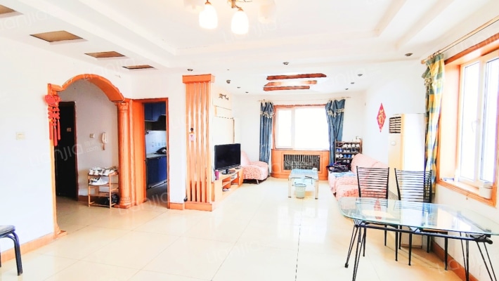 世纪佳园二手房实景图