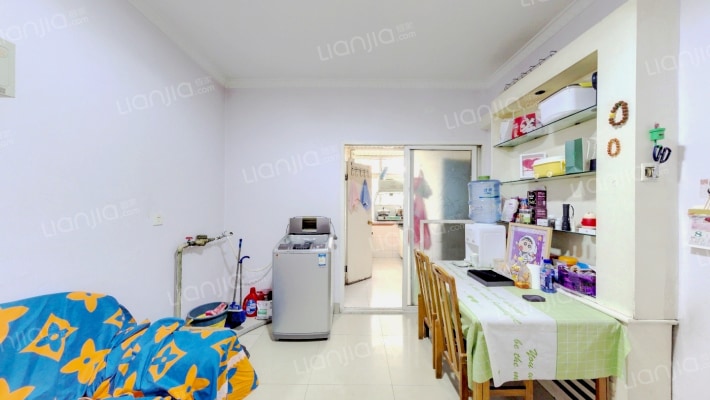 送变电社区二手房实景图