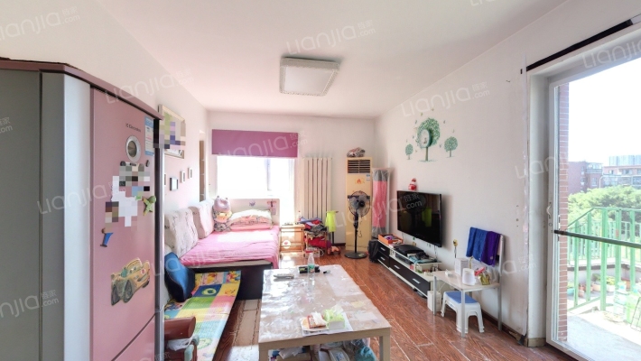 阿尔法社区三期二手房实景图