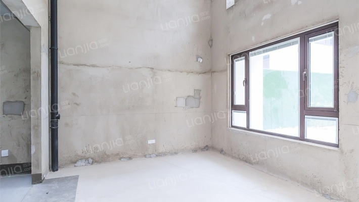 正泰公园墅二手房实景图