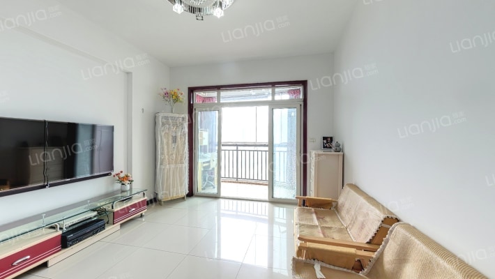 鼎盛山水二手房实景图