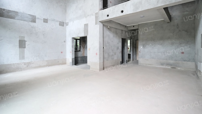 两江溪岸云蔚二手房实景图