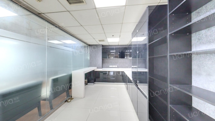 琨莎中心二手房实景图